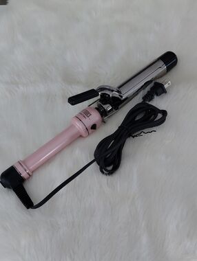Hot Tools Professional Fast Heating Titanium Curling Iron, 1 1/2 inch